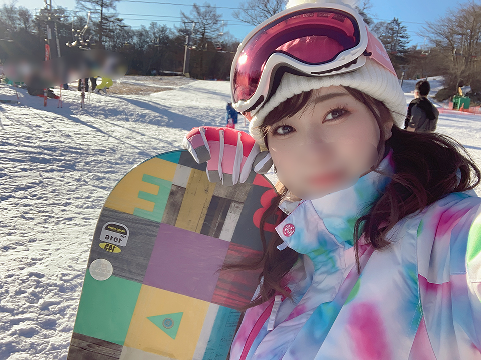 FC2-PPV 2707353-3 Tsuyasu delivery female college student Take me to snowboarding Healing angel 21 years old - Part 3